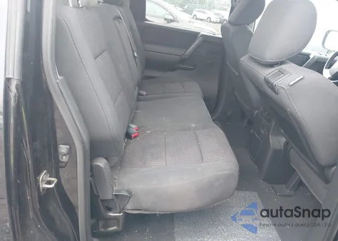 2011 Nissan Titan Sv z USA, uszkodzony, nr VIN 1N6BA0ECXBN319157